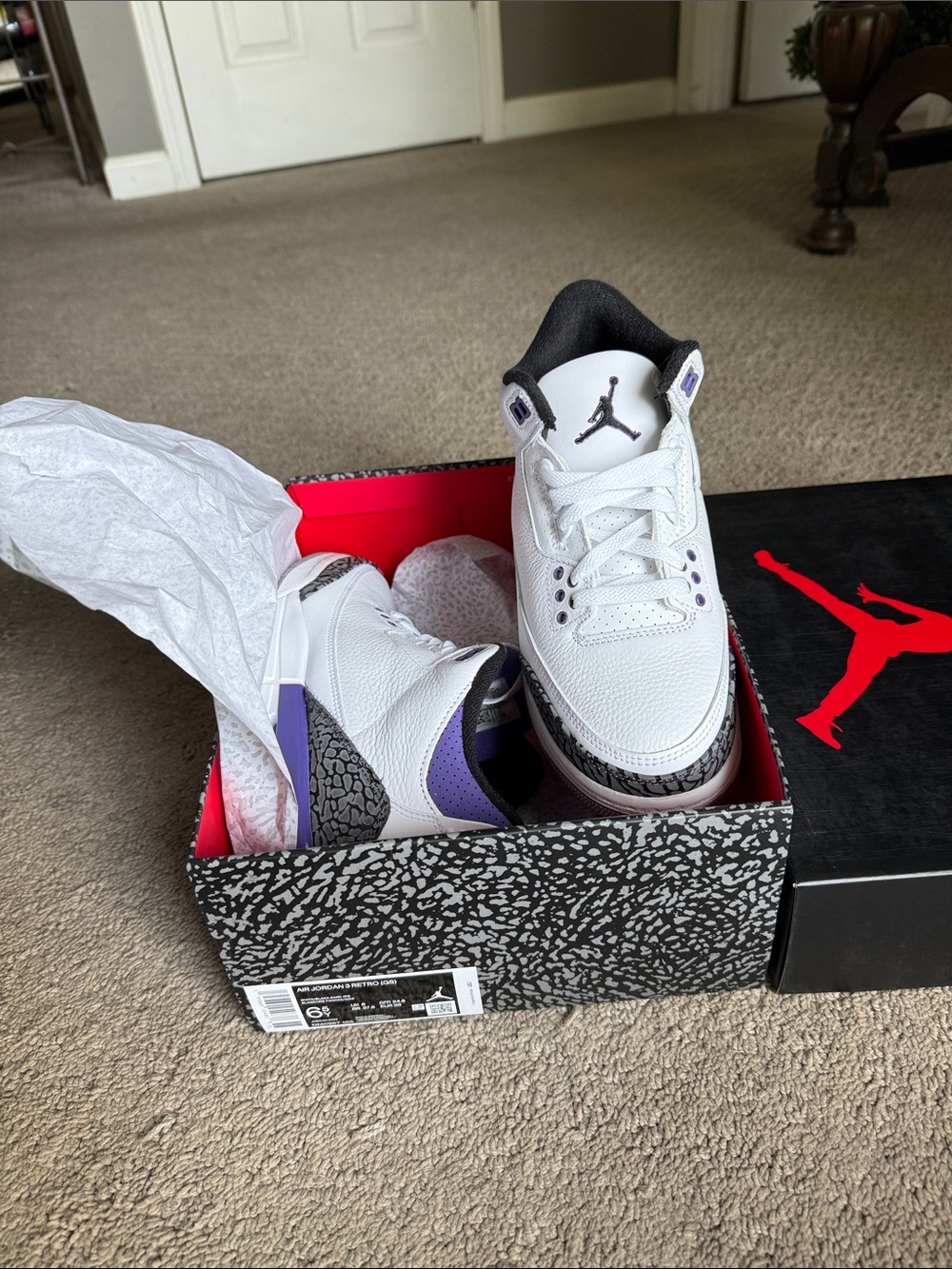 Jordan White Black Purple Women’s Retro Sneakers - Picture 7 of 7